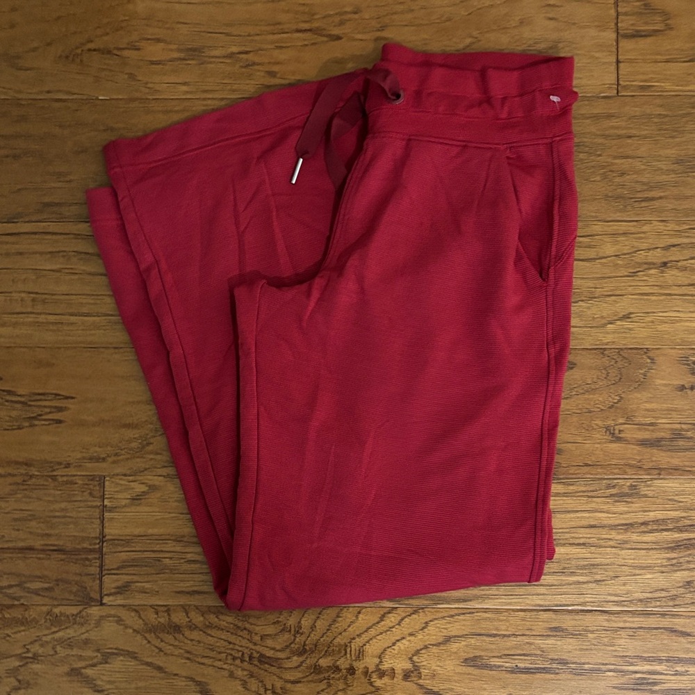 Athleta striped red Coaster Luxe wide leg pants NWOT size small